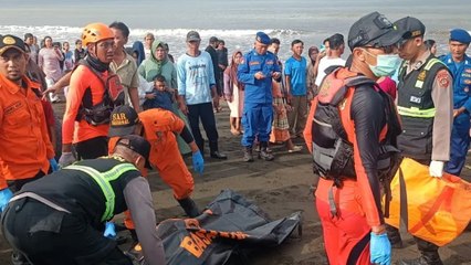 Al menos cuatro muertos y 30 desaparecidos tras el hundimiento de un ferry en Bali