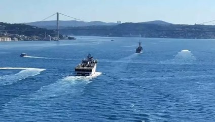 Oruç Reis Gemisi İstanbul Boğazı’nda