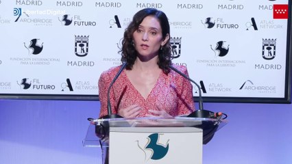 Ayuso carga contra el Gobierno por "impedir un alternancia política"