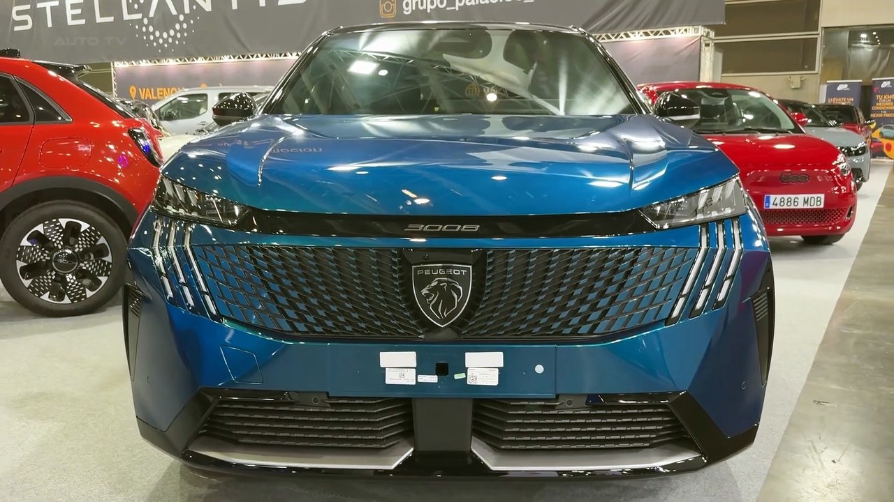 2025 PEUGEOT E-3008 _ The Most STUNNING Electric SUV Of The Year