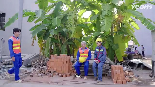 Thanh Niên _NGHIỆP CHƯỚNG_ Không Chịu Đội Mũ Bảo Hộ Lao Động _ Khổ Qua _ Phim Ngắn 2025