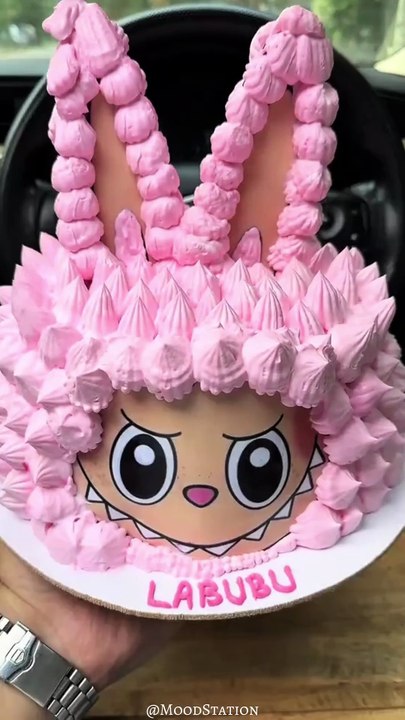 Labubu-Inspired Strawberry Cake That’s Too Cute to Eat
