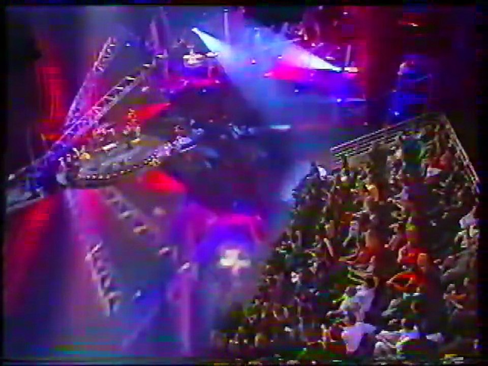 Johnny Hallyday & Florent Pagny – “Le Pénitencier” en duo + “Seul” | Émission spéciale TF1 (30 octobre 1998)