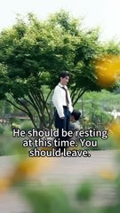 Poor amnesiac girl was given to cold billionaire CEO by BF, not knowing hed loved her for years!