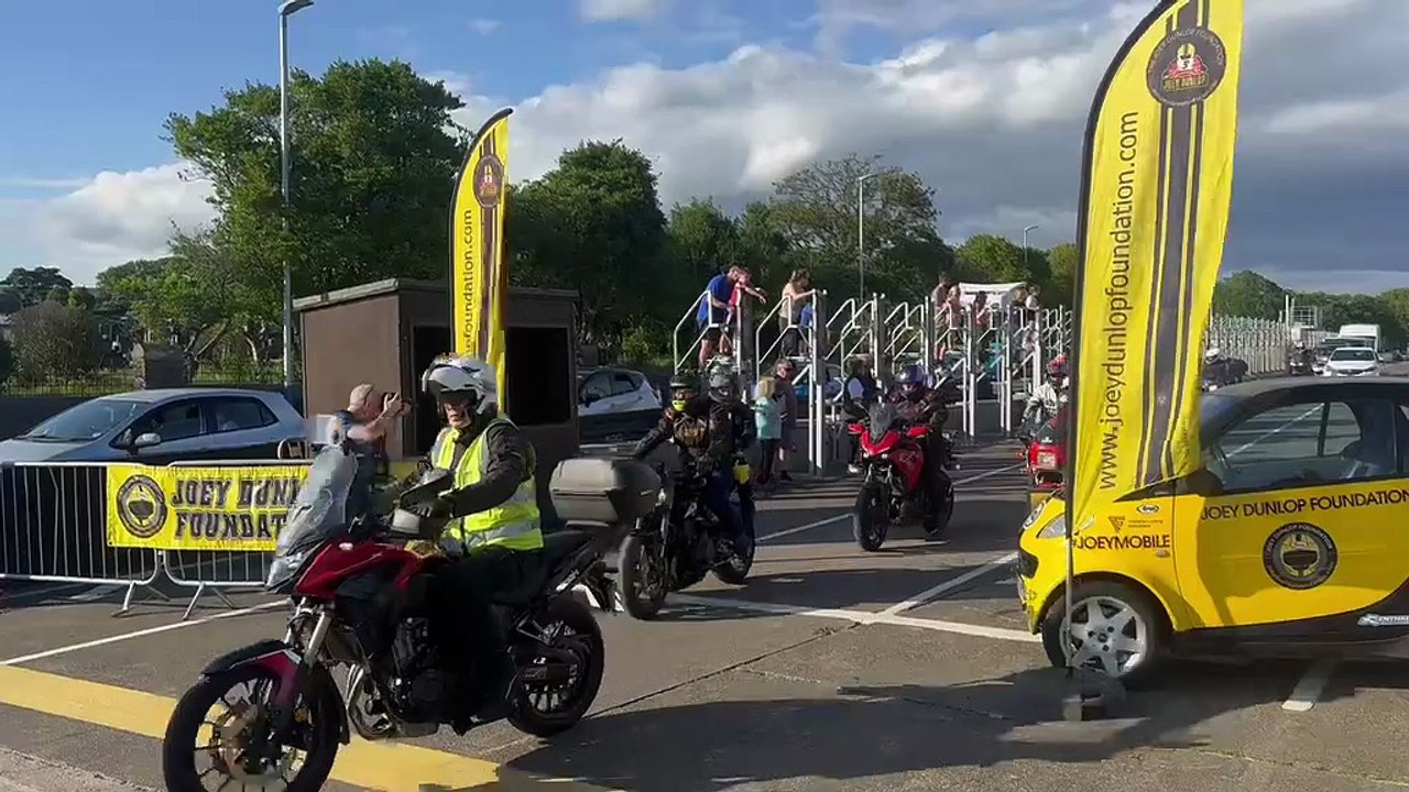 Joey Dunlop memorial lap - July 2025