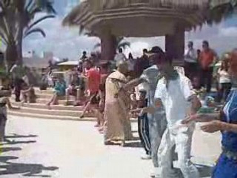 TUNISIE - DJERBA PLAZA AVRIL 2008 - L'équipe d'animation