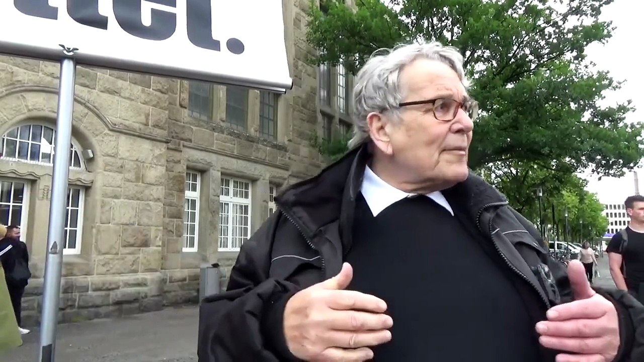 Szene: Glaube nicht aus eigener Kraft