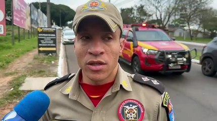 Motociclista fica ferida após cair de moto na avenida Paraná em Umuarama