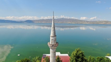Suların yükselmesiyle yarımadaya dönüşüyor! Eşsiz manzaraya büründü