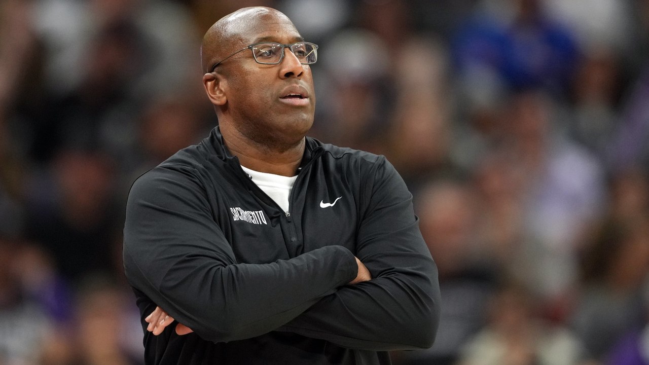 Mike Brown Named New York Knicks Head Coach for 2025