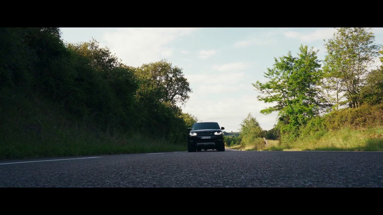 Alban Lenoir veut défoncer toute le monde dans son nouveau film de baston : bande-annonce des Orphelins