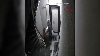 Görüntüler İstanbul'dan... ''Bakamıyordum'' deyip 3 günlük bebeğini çöp konteynerine attı