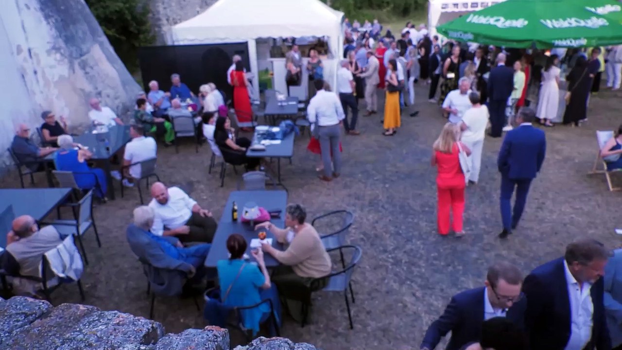 Premiere Geschichten aus dem Wienerwald  SCHLOSS-SPIELE KOBERSDORF