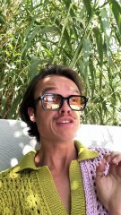 Tag ton pote « différent »