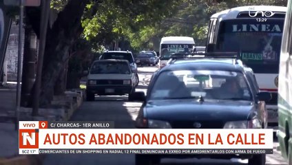 AUTOS ABANDONADOS EN LA CALLE