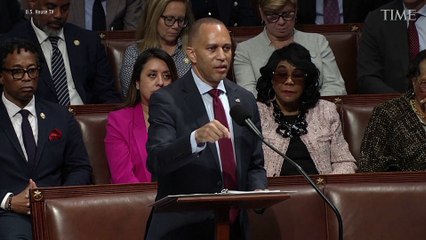 Hakeem Jeffries Breaks Record For Longest House Speech in Marathon Protest of Trump’s Bill