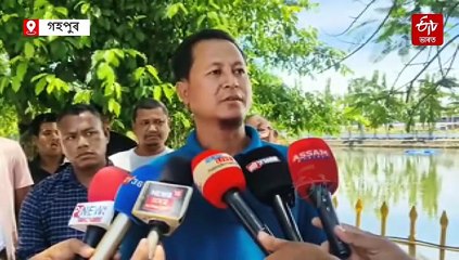 কিয় বিহাৰৰ যুৱকে গহপুৰত চলালে গুলী ?