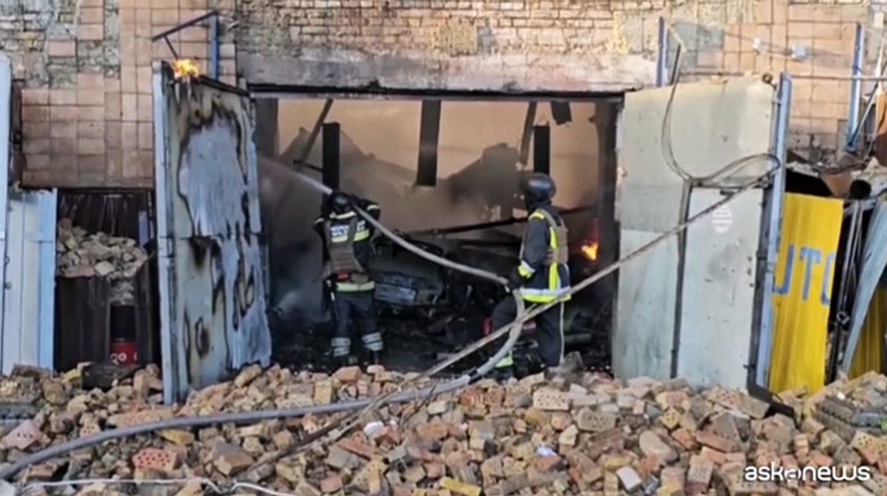 Ucraina, massiccio attacco russo su Kiev, almeno 8 feriti