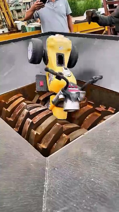 Oddly Satisfying Machine Scrubbing Compilation 🔧✨