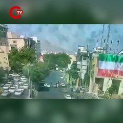 İran, İsrail saldırısında havaya uçan araçların yer aldığı görüntüyü paylaştı