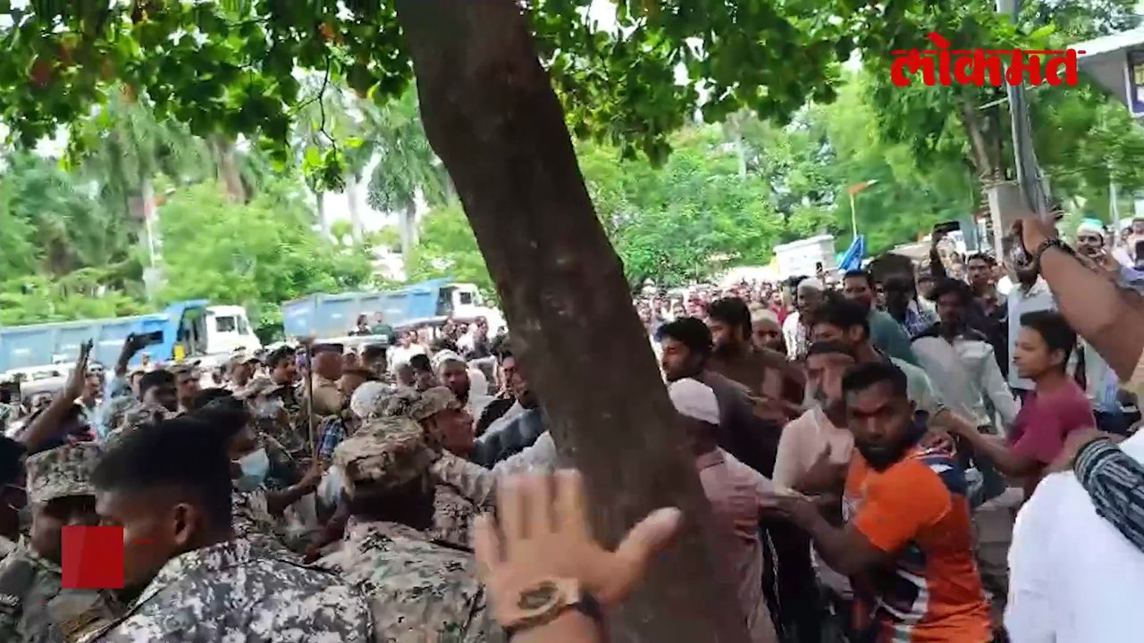 छत्रपती संभाजीनगर मध्ये अतिक्रमणाच्या कारवाई दरम्यान नागरिक आक्रमक..