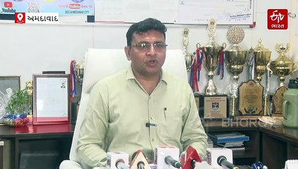 RTEની ખાલી પડેલી 9000થી વધુ બેઠકો પર ગરીબ બાળકોને એડમિશન આપવાની માંગ, NSUIએ DEOને આપ્યું આવેદન