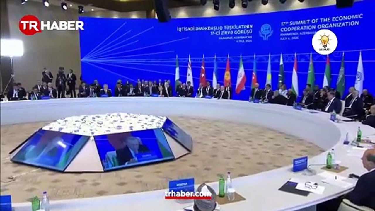 Cumhurbaşkanı Erdoğan Azerbaycan'da!  Ekonomik İşbirliği Zirvesi'de konuştu: Filistin davasını terk etmeyiz!