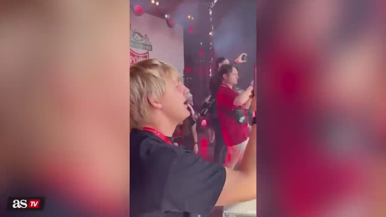 El emotivo cántico de la afición del Liverpool dedicado a Diogo Jota