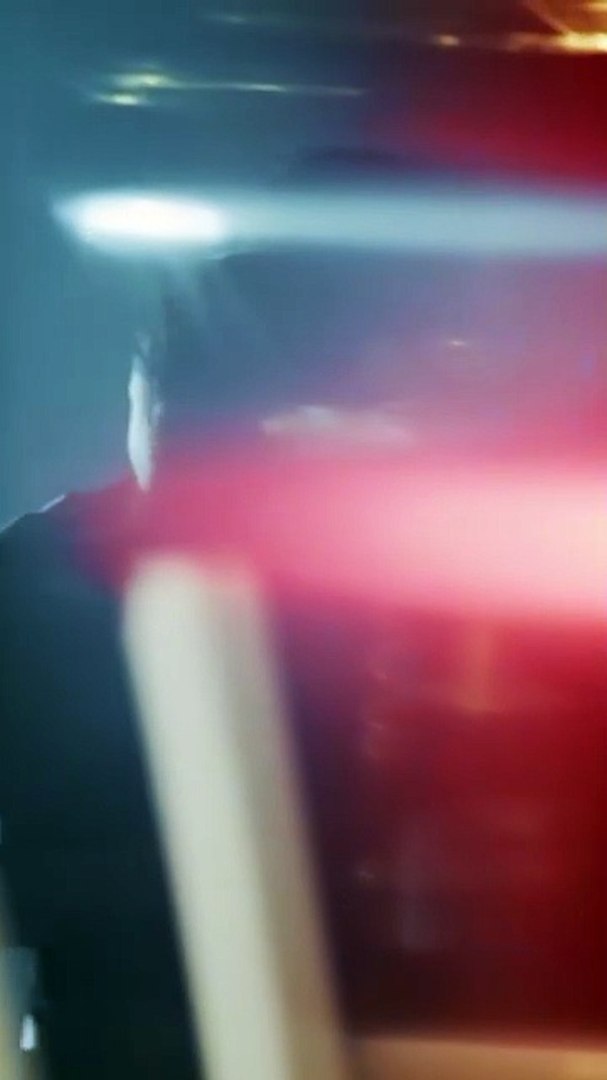 Anthony Santos y Akon