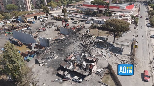 Esplosione distributore a Roma, le immagini della distruzione riprese dal drone