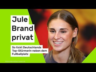 Jule Brand privat: So tickt Deutschlands Top-Stürmerin neben dem Fußballplatz