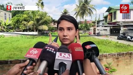 জীৱশ্ৰেষ্ঠৰ নৃশংসতাৰ বলি বাটৰুৱা কুকুৰ; পেটত ভৰাই দিলে ৰড