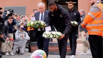 Everton put rivalry aside and turn out to honor Diogo Jota outside Anfield