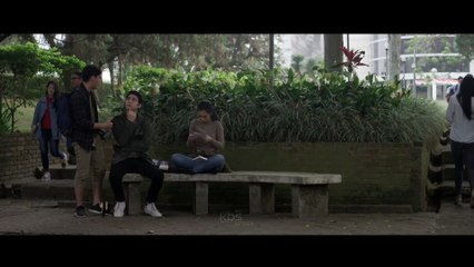 Kafan Hitam (2019): Wanita Muda Dihantui Masa Lalu 🏚️