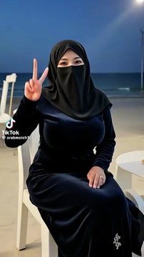 Beautiful Hot Arabic Girls Style 💫 | Traditional Meets Modern Fashion 🔥 #Shorts