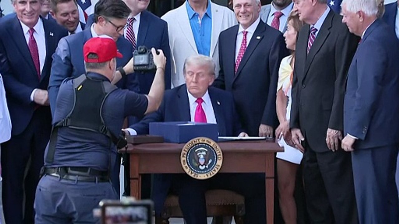 Trump promulga su ley presupuestaria grande y hermosa el día de la ...