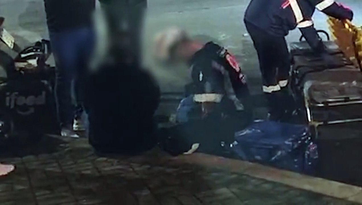 Motociclista é socorrido pelo Samu ao se envolver em acidente na Rua Vicente Machado