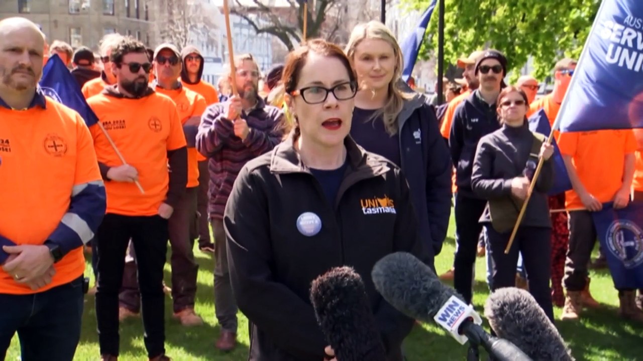 Tasmanian Labor says it's confident Jess Munday is eligible to contest this month's state election