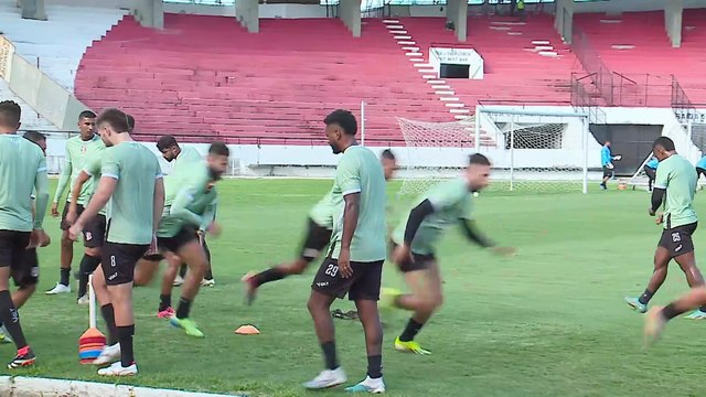 Desafios e Esperanças: Santa Cruz Revisa Estratégias para Confronto Contra América de Natal na Arena das Dunas