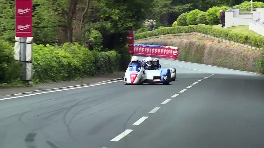 #TTIoM #IoMTT #TT2022 #TTLive #Sidecars #TTSidecars #Motorsport #Motorbike