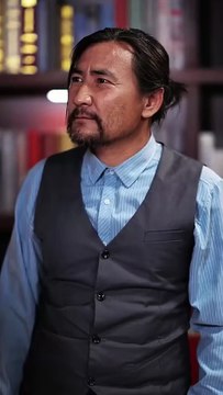 The End She was once a rich girl who grew up with a silver spoon in her mouth, but she fell into hell overnight. She exchanged her life for another's, and risked everything just for revenge, but she accidentally lost her heart and her body. This disaster