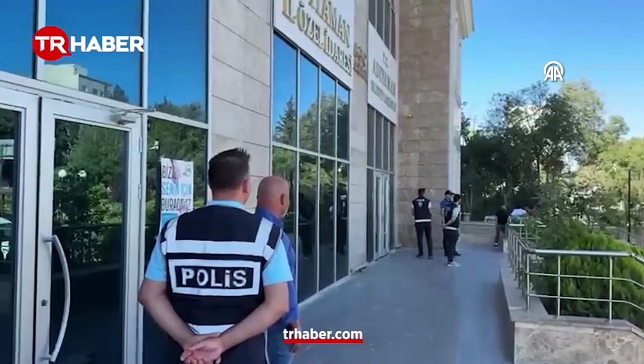 CHP'li Adıyaman Belediye Başkanı Abdurrahman Tutdere gözaltına alındı