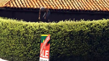 Escape 50 Cops, Win $100,000