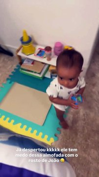 Ary Mirelle causa risos na web ao expor reação do filho com almofada de João Gomes; veja vídeo