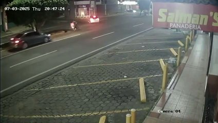 Graban accidente vial en el bulevar Morazán