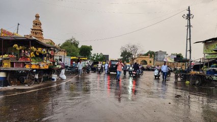 Watch Video: दिन भर उमस, शाम को बूंदाबांदी भी नहीं दिला पाई राहत