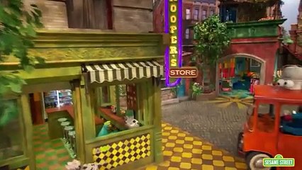 Sesame Street: 1 HOUR Elmo & Friends Dinosaur Compilation!