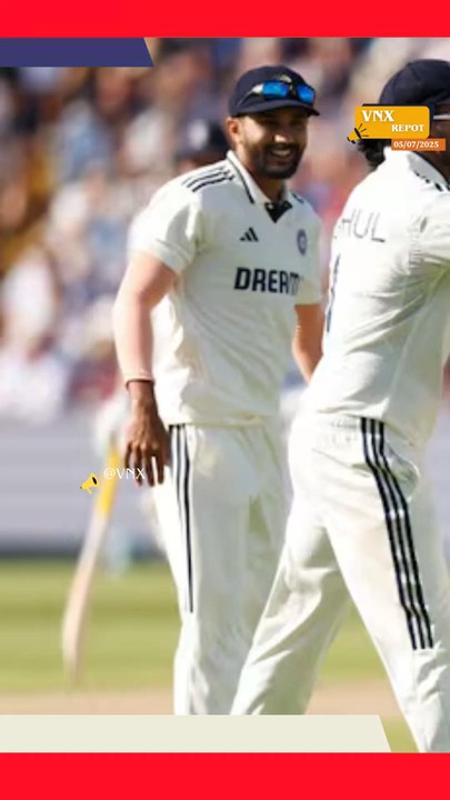 बर्मिंघम टेस्ट के तीसरे दिन भारत ने शानदार प्रदर्शन करते हुए इंग्लैंड को पहली पारी में 407 रनों पर समेट दिया. मोहम्मद सिराज ने कहर बरपाते हुए, जवाब में भारत ने दूसरी पारी में एक विकेट खोकर 64 रन बना लिए हैं और अब कुल बढ़त 244 रनों की हो गई है.