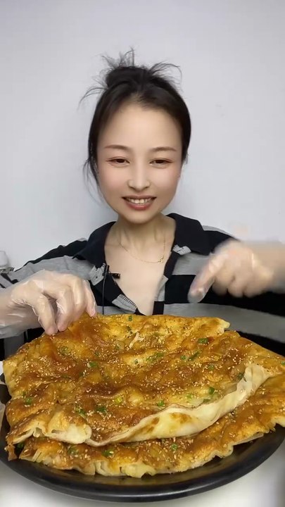 ASMR SPICY FOOD EATING CHALLENGE | EXTREME CRUNCHY NOISES + CHILI HEAT 🔥