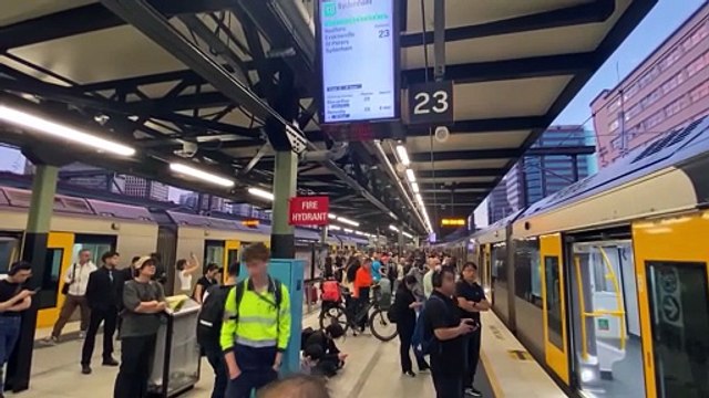 New South Wales government and rail union end industrial stalemate